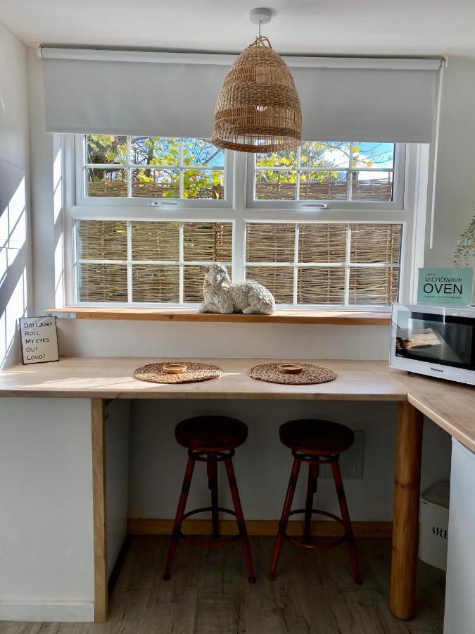 Little Limes An Adorable Little Suffolk Getaway With Outside Space Near Woodbridge Eyke Exterior foto